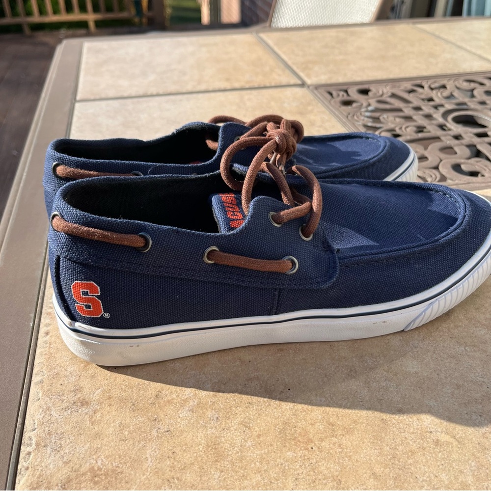 Syracuse University navy blue and Orange men’s boat shoe FOCO size 9